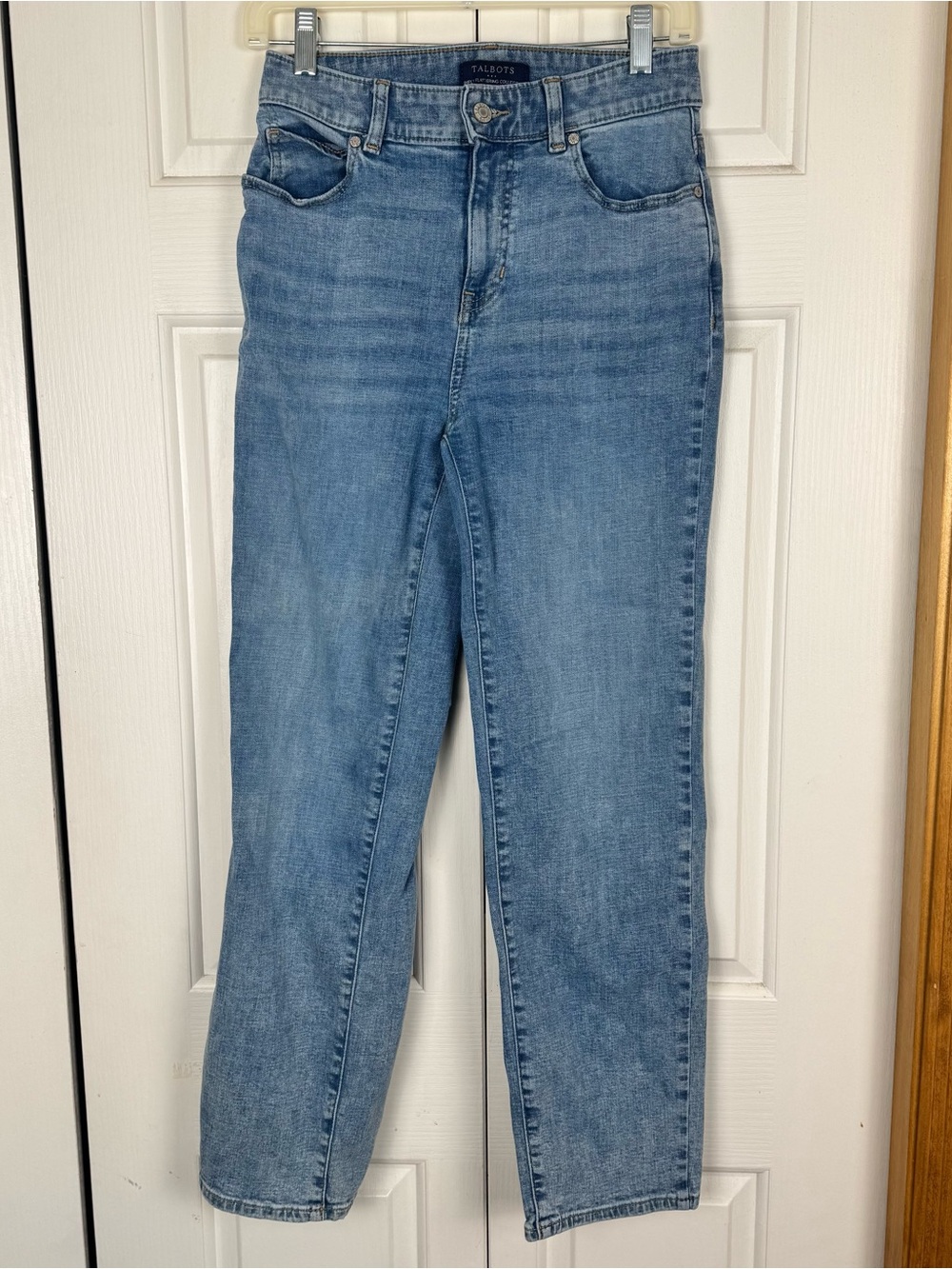 Talbots Women's Medium Blue Straight-Leg Jeans